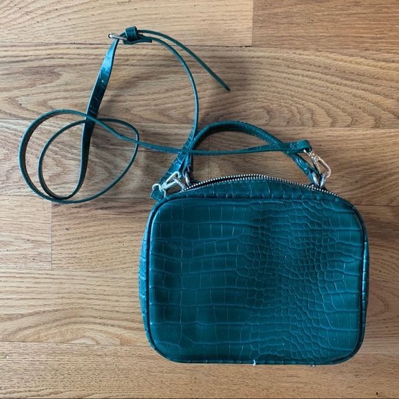 Zara | Bags | Zara Green Croc Crossbody Bag | Poshmark